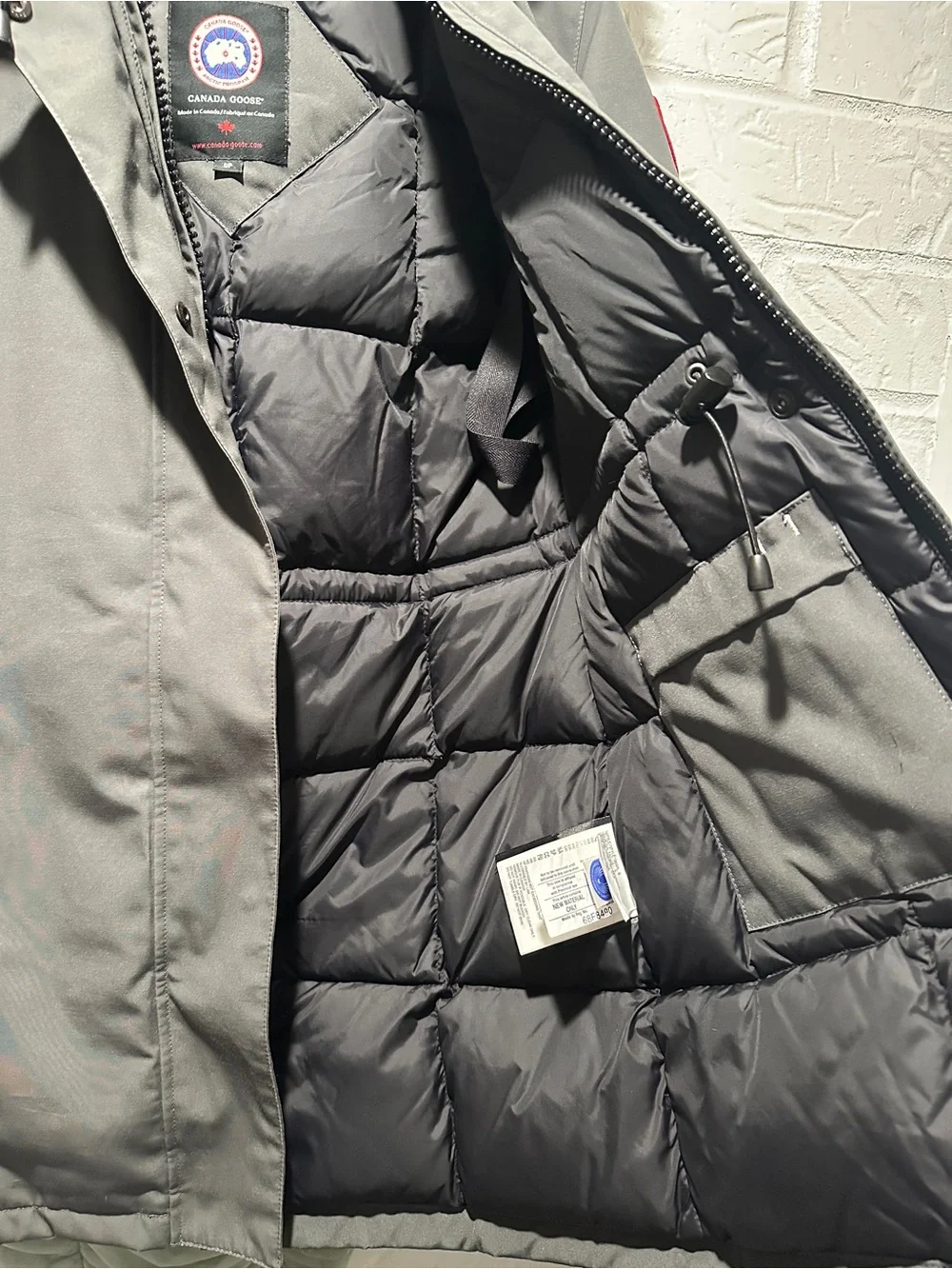 Canada Goose Victoria Down Parka Size Small - Picture 6 of 16